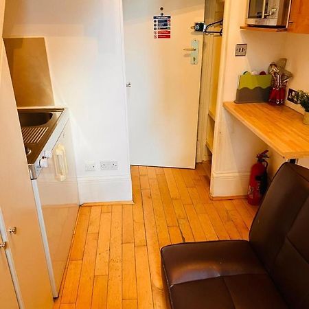 F10- Mezzanine 1St Floor Flat Fits 3 Near Paddington London Exterior photo